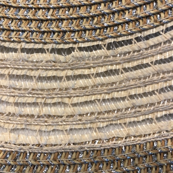 Cute Floppy Hat - Picture 2 of 6